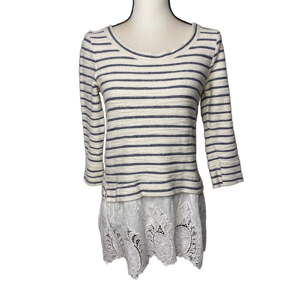 SUNDAY IN BROOKLYN WOMEN'S TOP SIZE SMALL